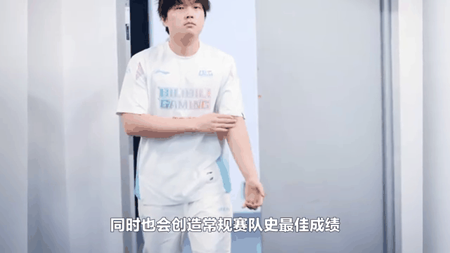 灰狼队取胜晋级，成功晋级季后赛
